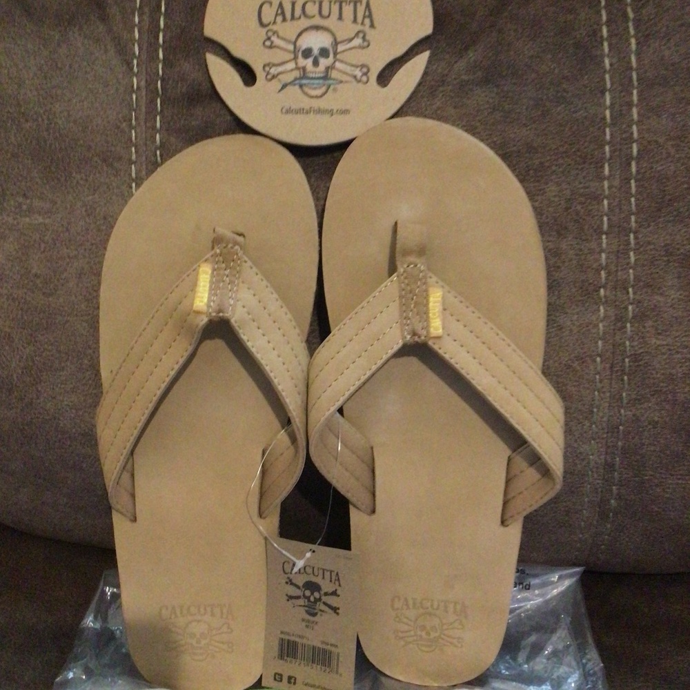 NWT Men’s CALCUTTA Sandals - Size 13